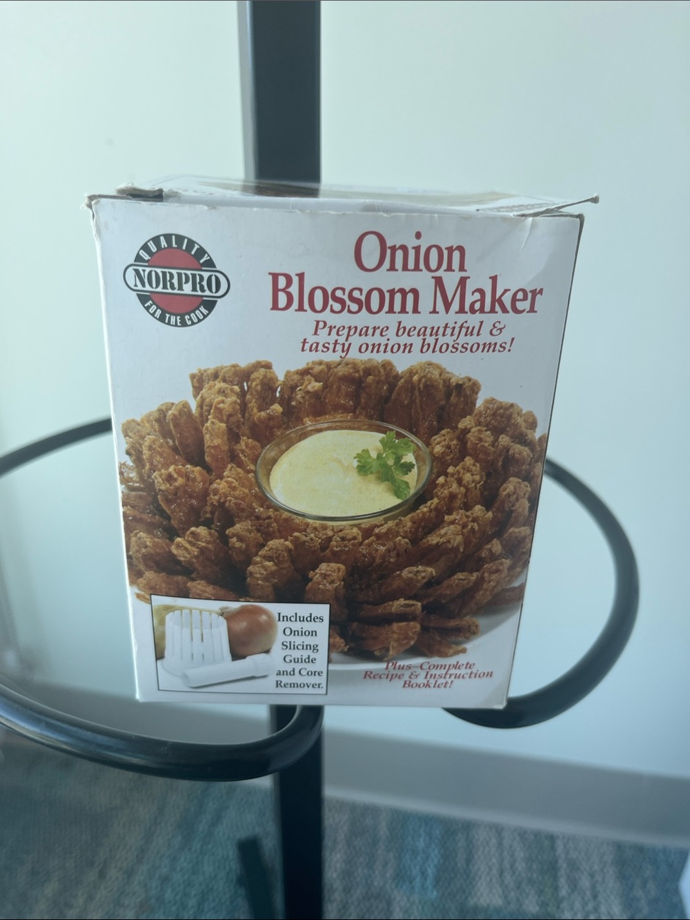 Onion Blossom Maker